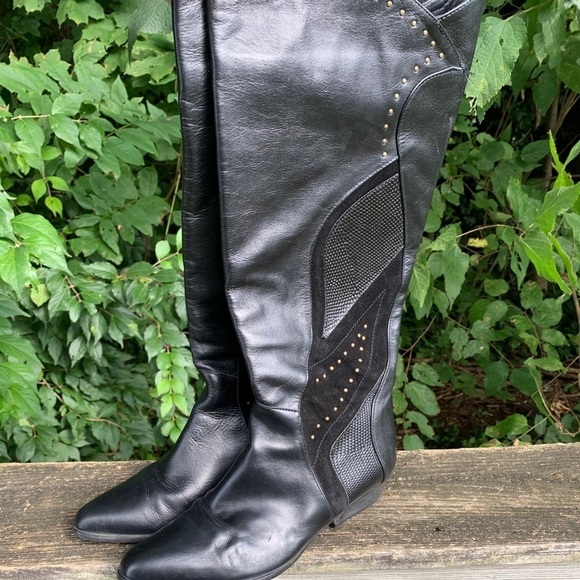Vaneli Women’s Leather Black Boots Size 7AA - Picture 1 of 8